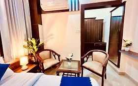 Sitara Premium The Ramawati, Walking Distance From Ganga Ghat